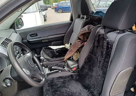Suzuki Grand Vitara 1.9 DDiS Club Club