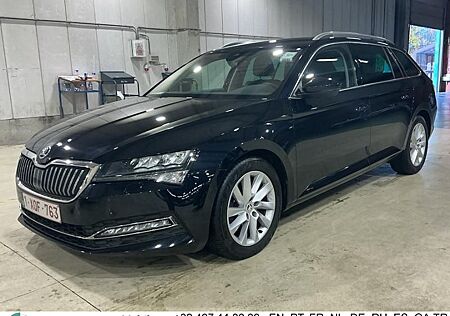Skoda Superb 1.6 CRTDI Style Virtual Aut. Sport-Seats