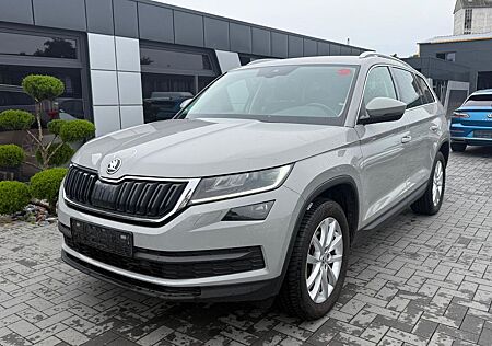 Skoda Kodiaq Style 4x4 2.0 TDI /AHK/CAM/TEMPO/7SITZER!
