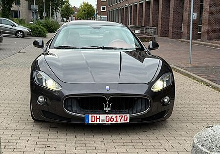 Maserati GranTurismo 4.2 V8 Automatik -