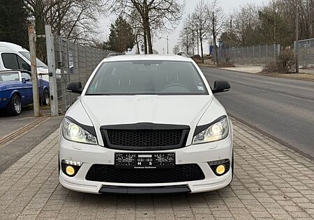 Skoda Octavia Combi RS Sound System/DSG/NAVI/8FACH