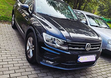 VW Tiguan Volkswagen 2.0 TDI SCR DSG Highline Highline