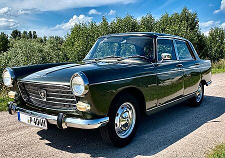 Peugeot 404