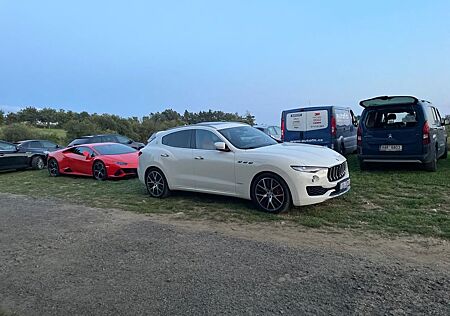 Maserati Levante 3.0 V6 430HP Modena S Auto 4WD Modena S