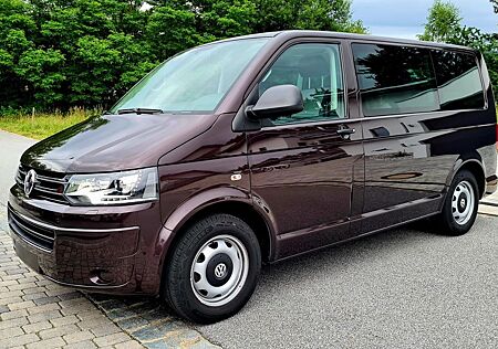 VW T5 Multivan Volkswagen 7 Sitzer 8-fach Xenon LED Navi Shzg