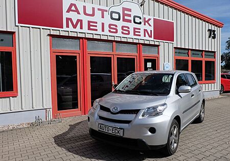 Toyota Urban Cruiser Basis 4x4 AHK|RADIO|8FACH