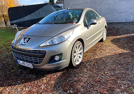 Peugeot 207 CC Roland Garros VTi 120
