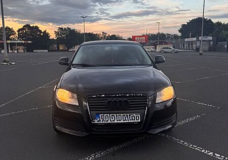 Audi A3 1.6 Ambiente Sportback Ambiente