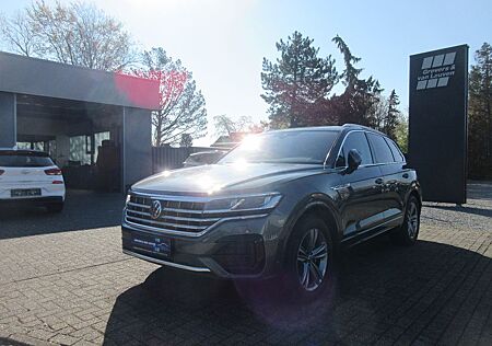 VW Touareg Volkswagen 3.0TDI 4M ELEGANCE R-LINE INNO NAVI AHK