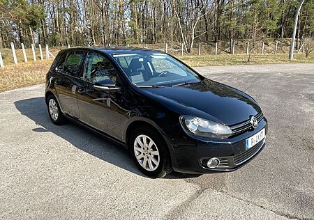 VW Golf Volkswagen 2.0 TDI DSG Klima 2Zone WaPu Zahnriemen neu