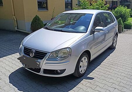 VW Polo Volkswagen 1.2 - 73.000 km, EZ 05/2006, TÜV neu