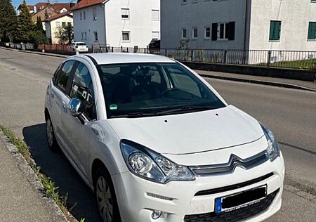 Citroën C3 PureTech 82 Selection TÜV NEU