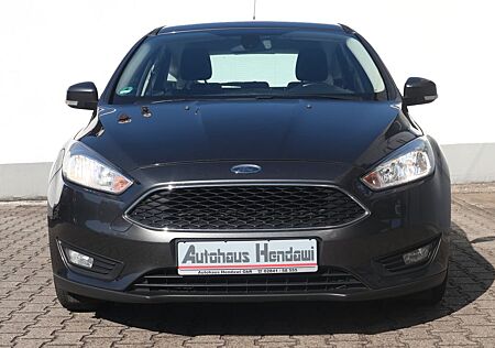 Ford Focus Lim. Business 125PS/Navi/Winterpaket/