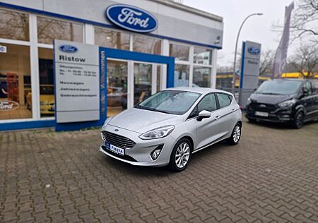 Ford Fiesta Titanium FAHR-/SICHERHEITS-/WINTER-PAKET