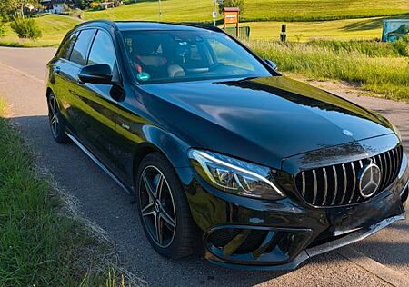 Mercedes-Benz C 43 AMG Mercedes-AMG C 43 4MATIC T Autom. M...