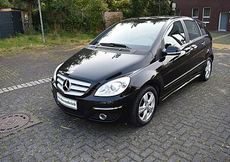 Mercedes-Benz B 180 B -Klasse*Klimaanlage*SHZ*ALU*CD*