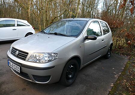 Fiat Punto 1.2 60 - TÜV 04/27
