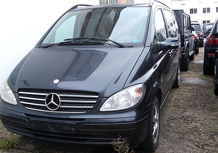 Mercedes-Benz Viano 3.2 V6 lang 6 Sitzer Automatik 4400 Netto