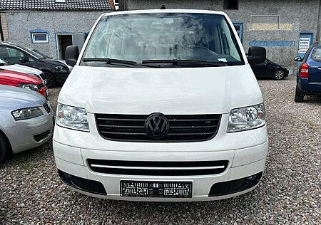 VW T5 Transporter Volkswagen Bus Caravelle