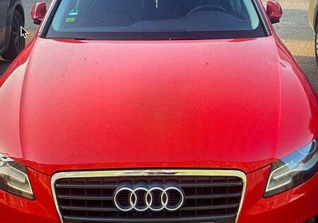Audi A4 1,8 T LIMOUSINE*BI-XENON*SPORTSITZE*DSP-SOUND