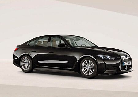 BMW i4 eDrive35
