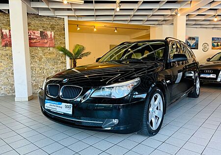 BMW 520d Exclusive Navi Pano Klima Hu&Au