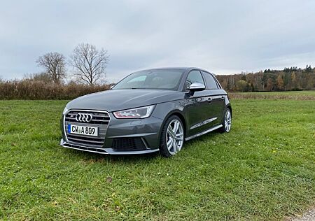 Audi S1 2.0 TFSI quattro Sportback -