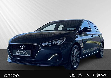 Hyundai i30 1.4 T-GDI PASSION+ NAVI+PDC+KAMERA+SHZ+ALLW+