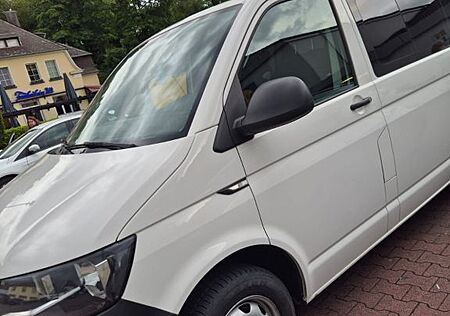 VW T6 Caravelle Volkswagen T6.1 Caravelle | 8 Sitzer | 2.0 Motor