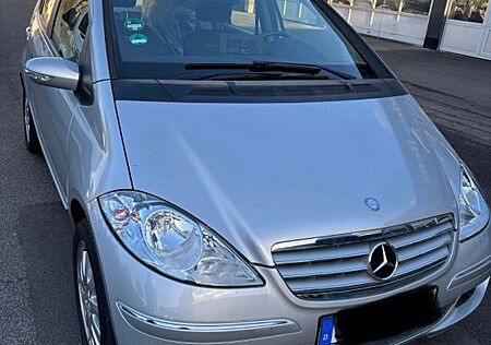 Mercedes-Benz A 200 ELEGANCE Polar Star ELEGANCE Polar Star