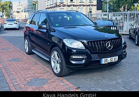 Mercedes-Benz ML 350 CDI BlueTec COMAND/KAMERA/LUFT/SPORTPAKET