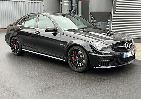 Mercedes-Benz C 63 AMG Edition 507