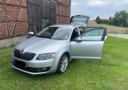Skoda Octavia 2.0 TDI Joy Combi Joy