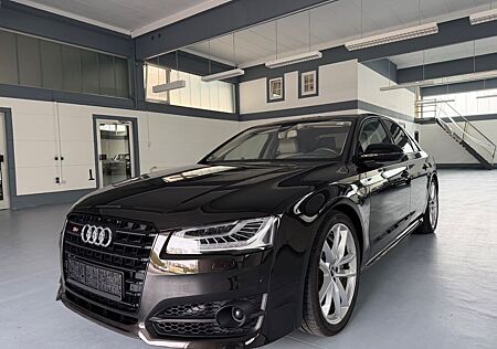 Audi S8 PLUS 4.0 TFSI QUATTRO *MATRIX-LED*CARBON*HUD*