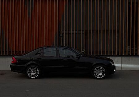 Mercedes-Benz E 280 W211 4MATIC AVANTGARDE