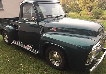 Ford F 100 Oldtimer