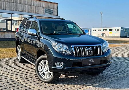 Toyota Land Cruiser 3.0 D-4D 175 Premium Aut. 7-SITZER