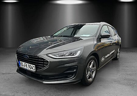 Ford Focus Turnier Titanium Winter Paket B&O PDC Navi