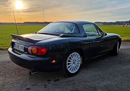 Mazda MX-5 1.6 16V -