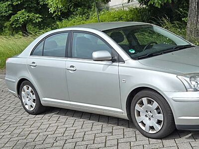 Toyota Avensis 2.0 Sol Lim.