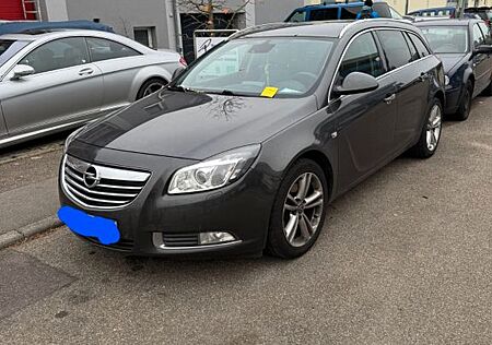 Opel Insignia Sports Tourer 2.0 CDTI Sport 118 kW...