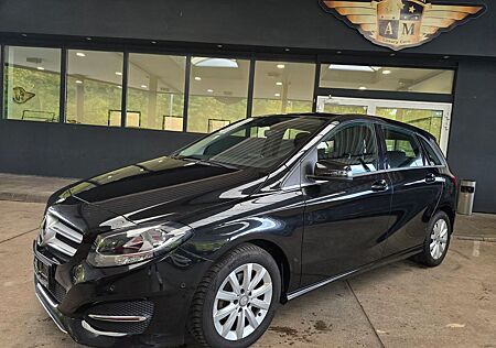 Mercedes-Benz B 180 CDI Automatik Style AHK/KLIMA/PARK/BT/SZH