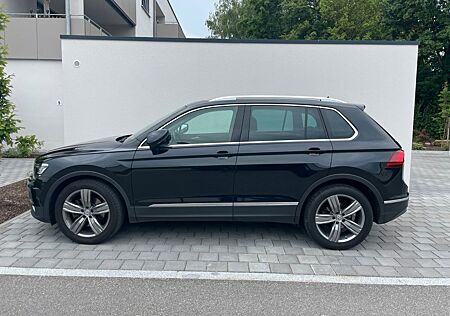 VW Tiguan Volkswagen 2.0 TSI 132kW DSG 4MOTION Highline Hi...