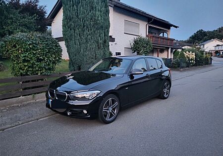 BMW 118i Sport Line Sport Line