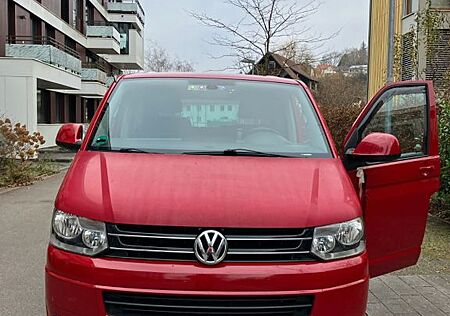 VW T5 Multivan Volkswagen Team AHK, LSHZ, 2. Batterie