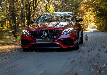 Mercedes-Benz E 63 AMG E63s AMG 4matic+ | High-End Ausstattung
