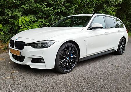 BMW 330d xDrive Touring M Sport Shadow Automatik