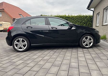 Mercedes-Benz A 180 BlueEFFICIENCY Urban Urban