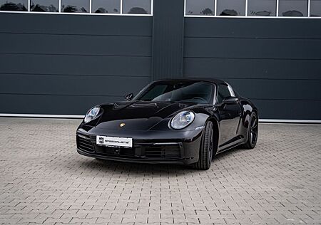 Porsche 992 Targa 4S /DE/MWST/NEU