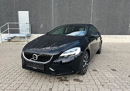 Volvo V40 Linje Svart
